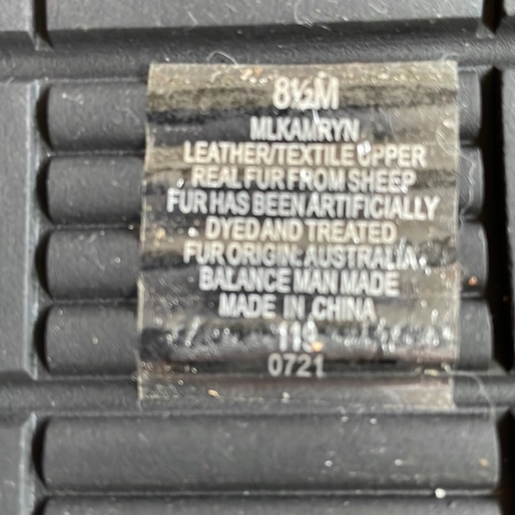 MARC FISHER KAMRYN BOOTIE in Black size 8 1/2 - Picture 5 of 6